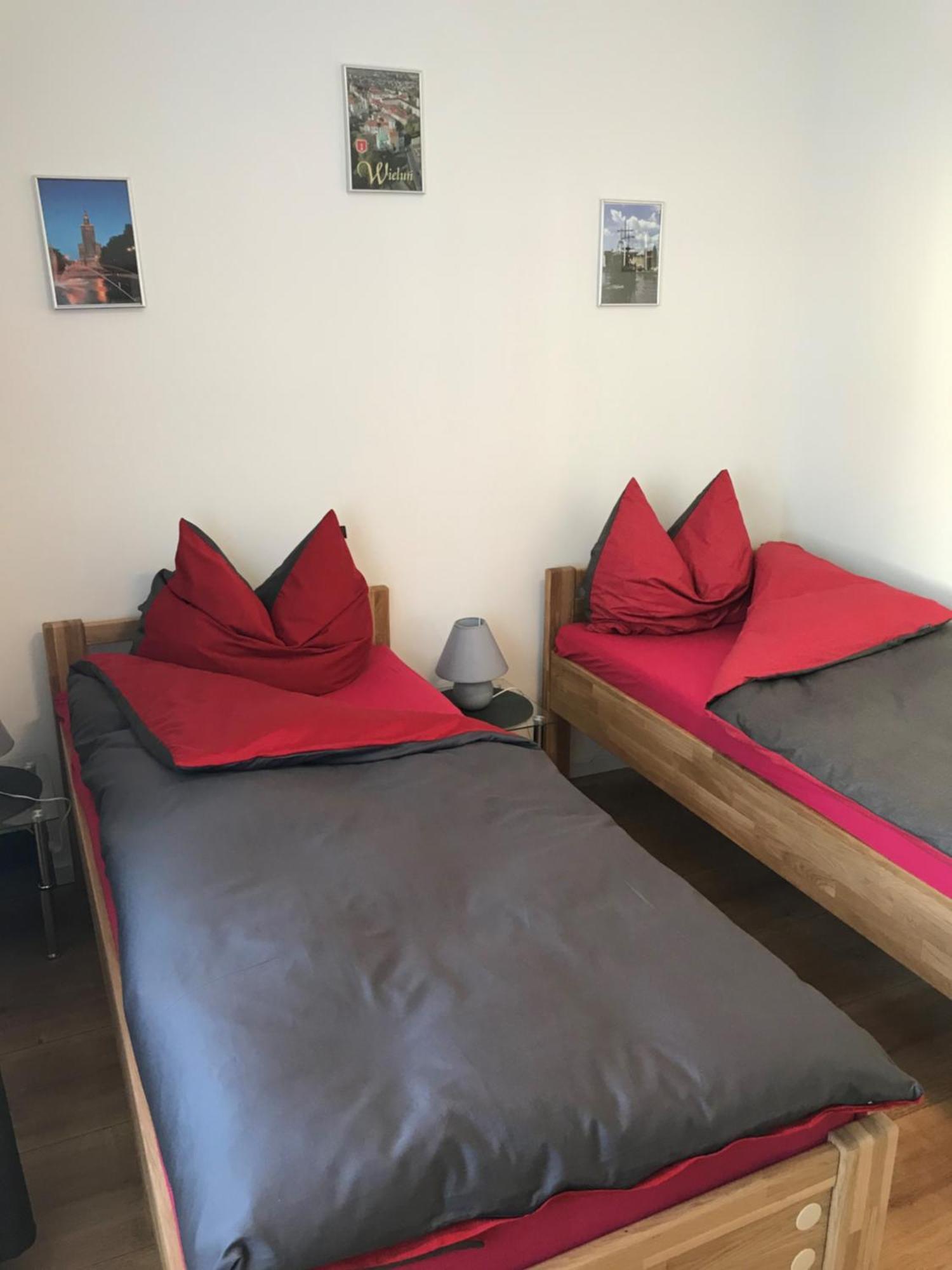 Schoene Neu Erbaute Wohnung Берлин Екстериор снимка